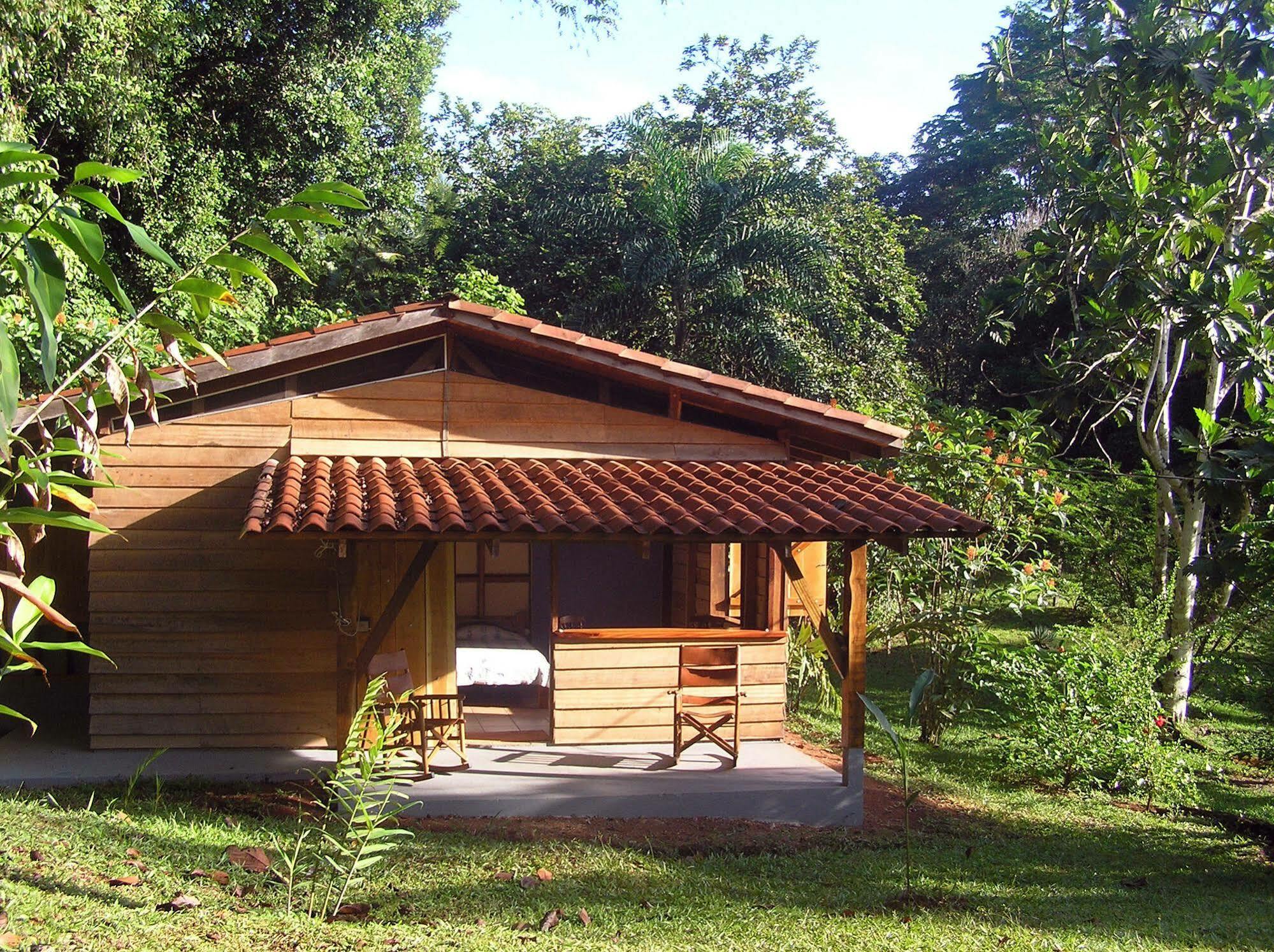 Suital Lodge Mogos Екстериор снимка