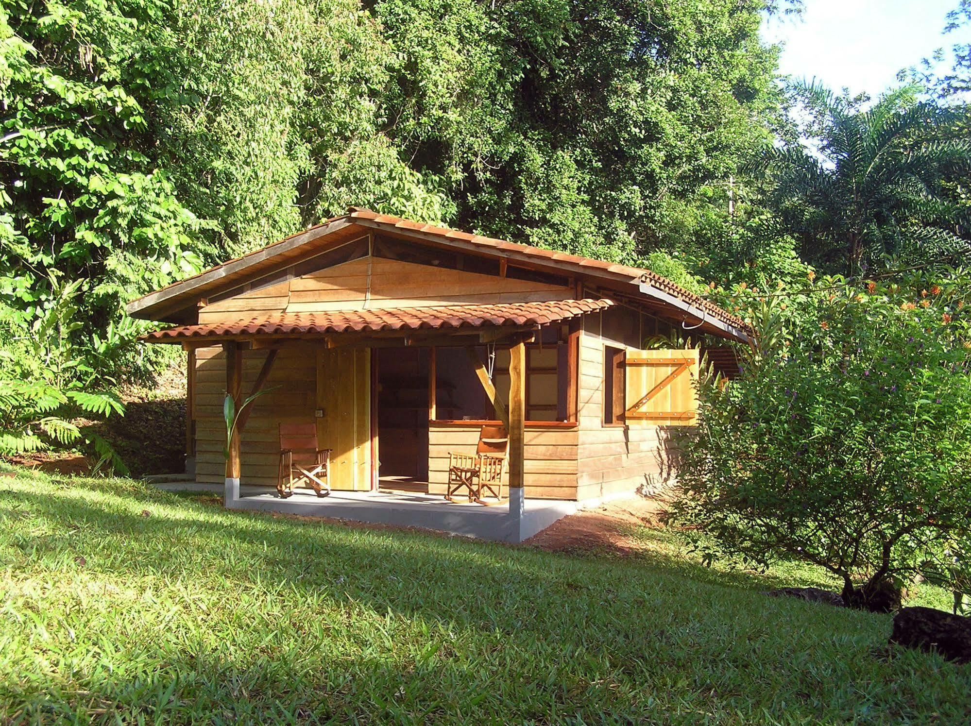 Suital Lodge Mogos Екстериор снимка