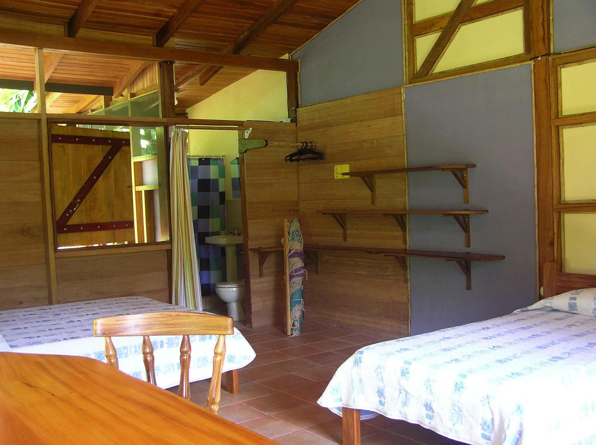 Suital Lodge Mogos Екстериор снимка